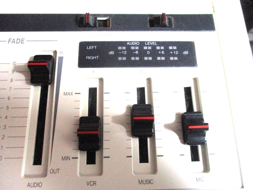 Vintage 90's AMBICO Editing A/V Processor V-6321