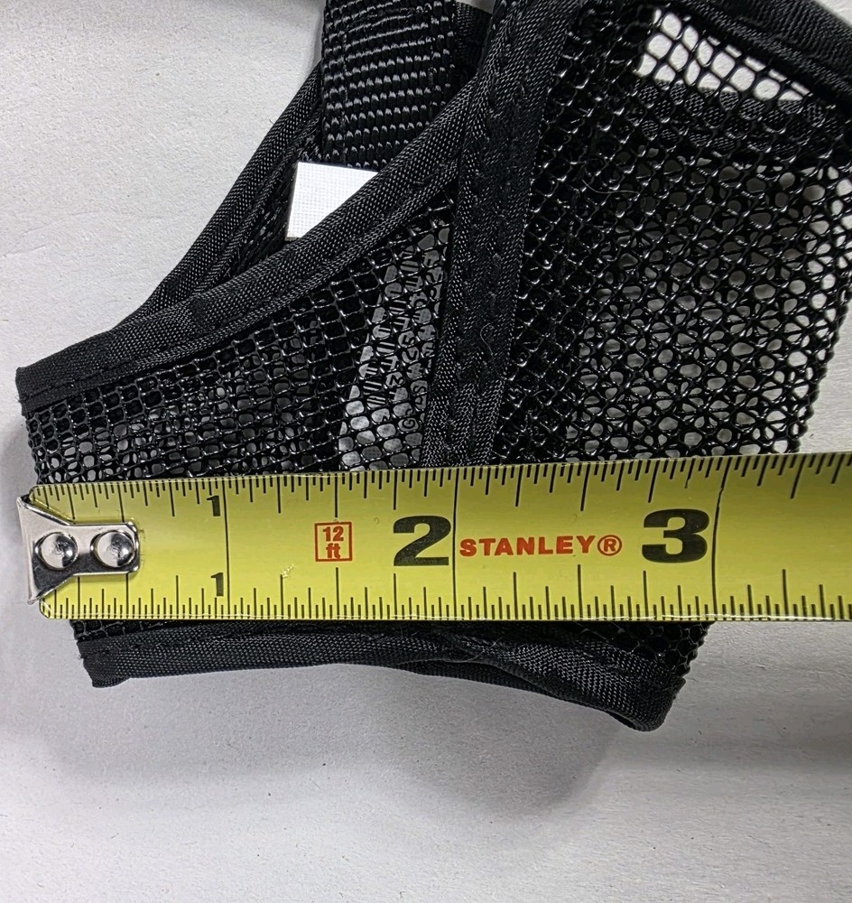 Top Paw Adjustable Mesh Muzzle Medium 24-48lbs Temporary Muzzle Restraint