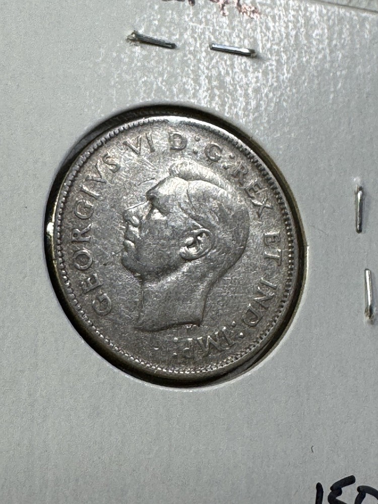 1946 Canada 25 Cents Silver Coin