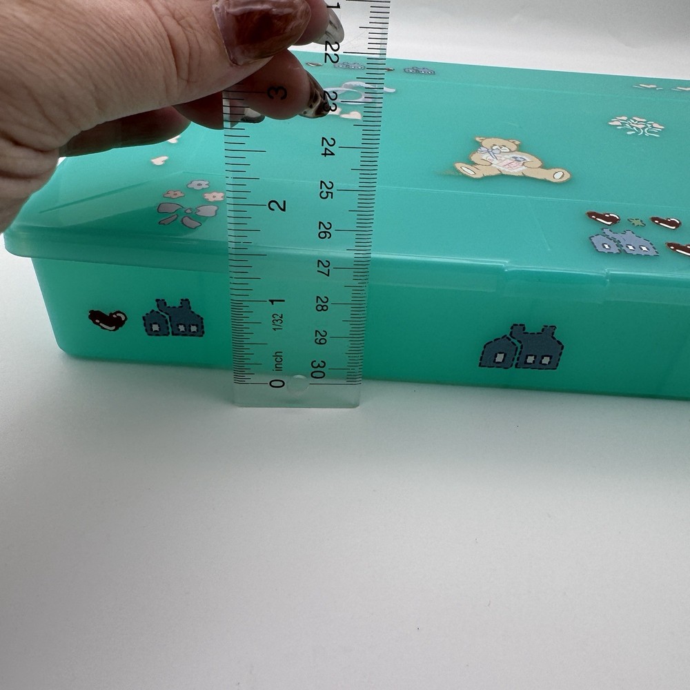 Vintage Cottage Core Embroidery Floss & Thread Organizer Box Teal Plastic Teddy