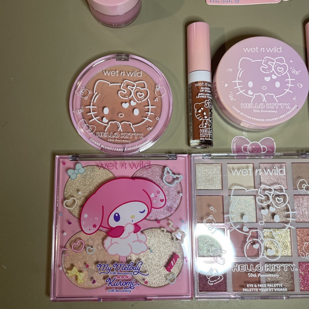 Wet n Wild x Hello Kitty Makeup Set Unopened