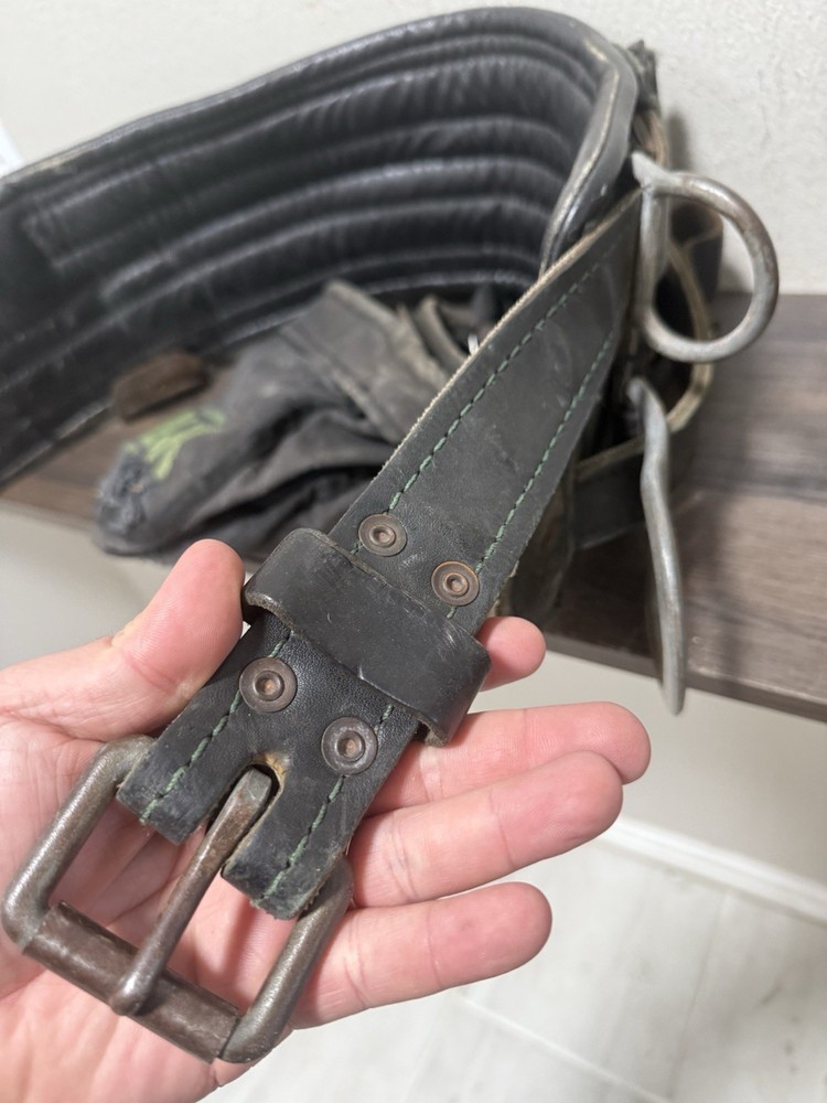 BUCKINGHAM 20192CM Size M23-26Lineman Strap Pole Tree Climbing Belt.