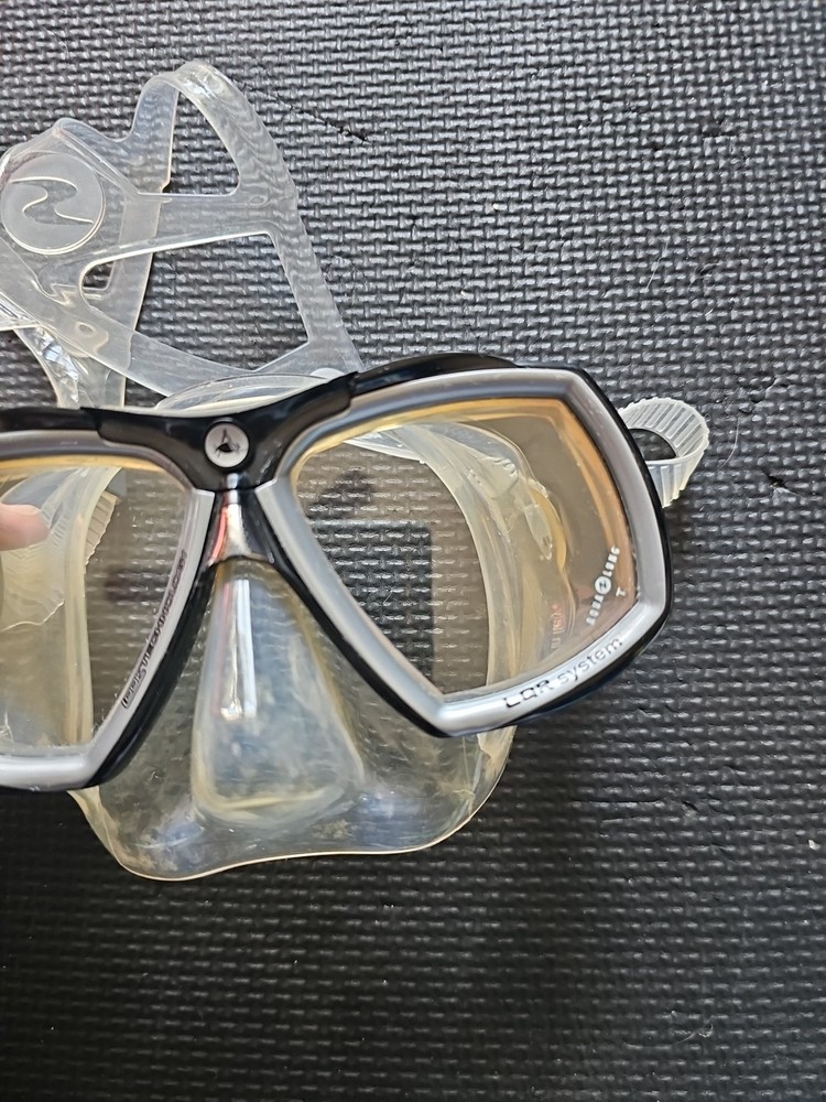 Aqua Lung LOOK 2 Transparent Dive Mask