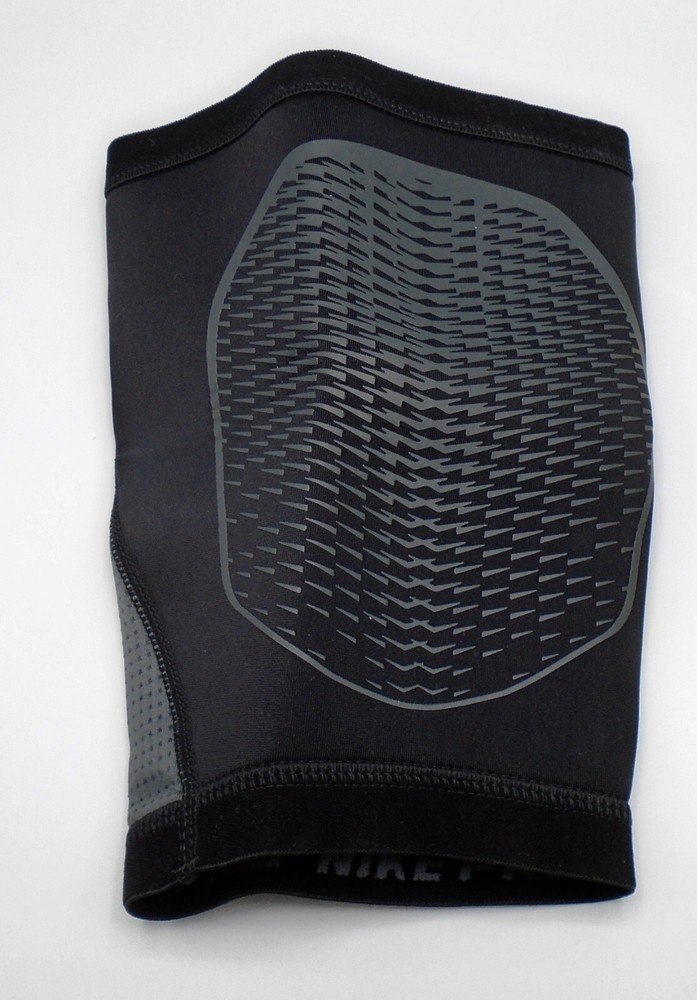 Nike HyperStrong Thigh Sleeve Adult Small Training Support Black