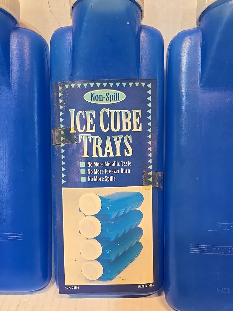 4 Pack Vintage Blue Ice Cube Trays Tray With Lid Closeable Cooler Stackable
