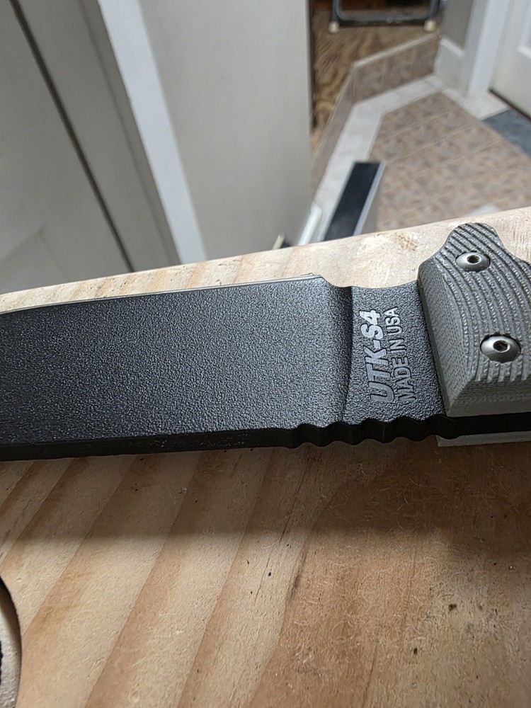 Utica Cutlery Co UTK-S4