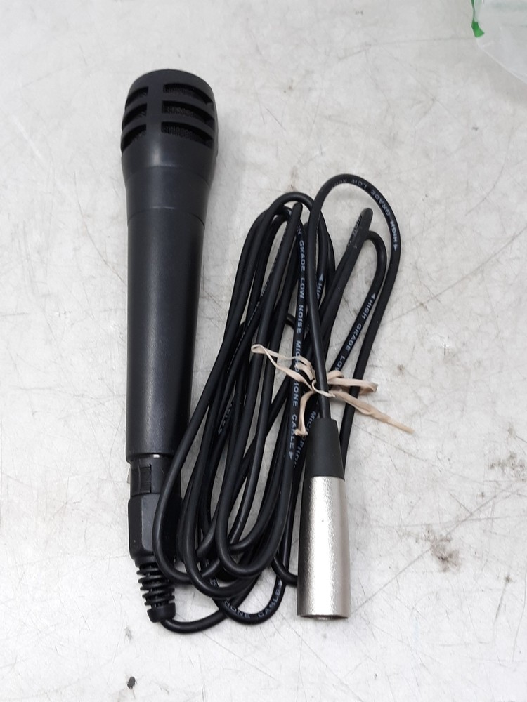 Dynamic Microphone w/ XLR Cable On/Off Switch Low Noise