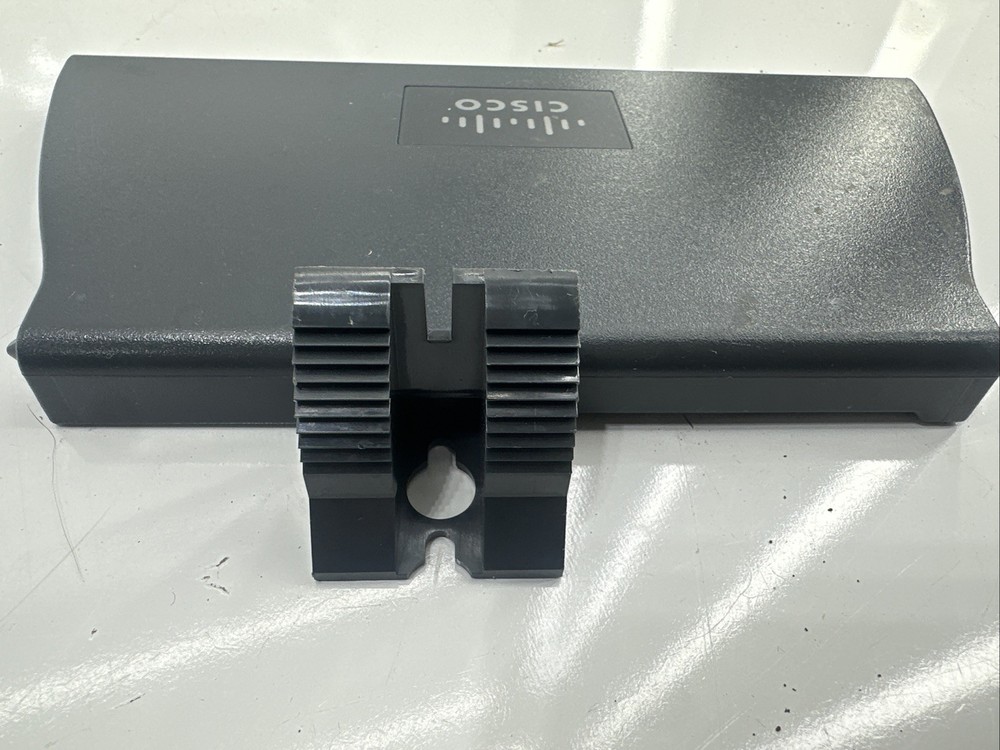 Cisco CP-7965G IP Phone. ( Stand Only )