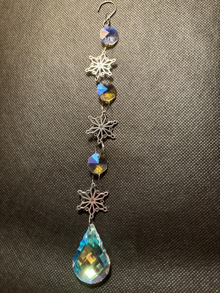 Snowflake Suncatcher