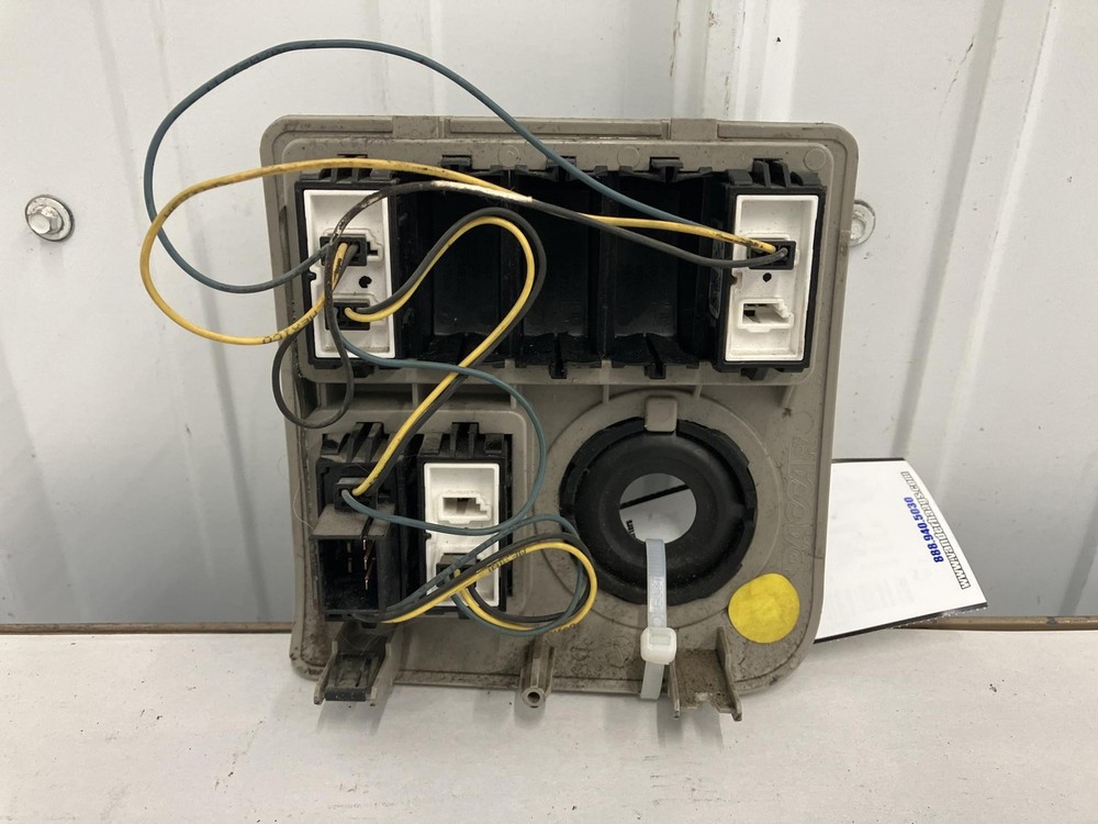 2013-2022 Peterbilt 579 IGNITION Dash Panel - Used