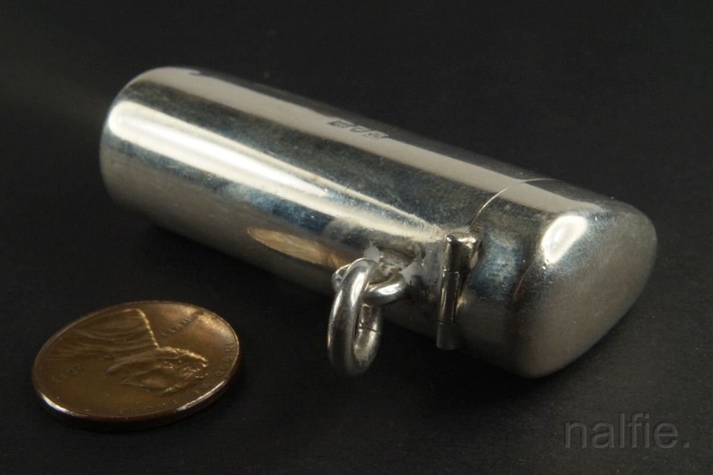 ANTIQUE STERLING SILVER SCENT / PERFUME BOTTLE CONTAINER PENDANT c1915