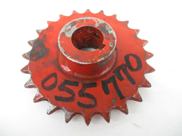 Gehl Sprocket (055770)