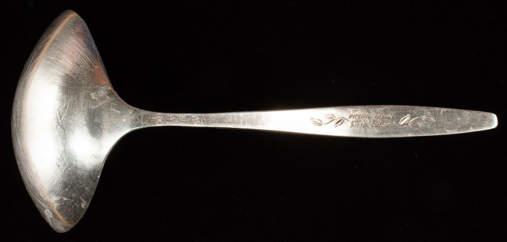 International Deep Silver LAUREL MIST Silverplate Ladle