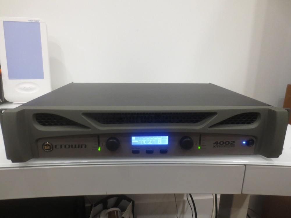 crown xti 4002 power amplifier