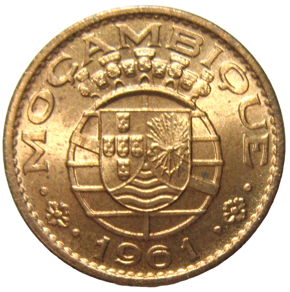 MOZAMBIQUE. 20 CENTAVOS, 1961.  UNCIRCULATED.