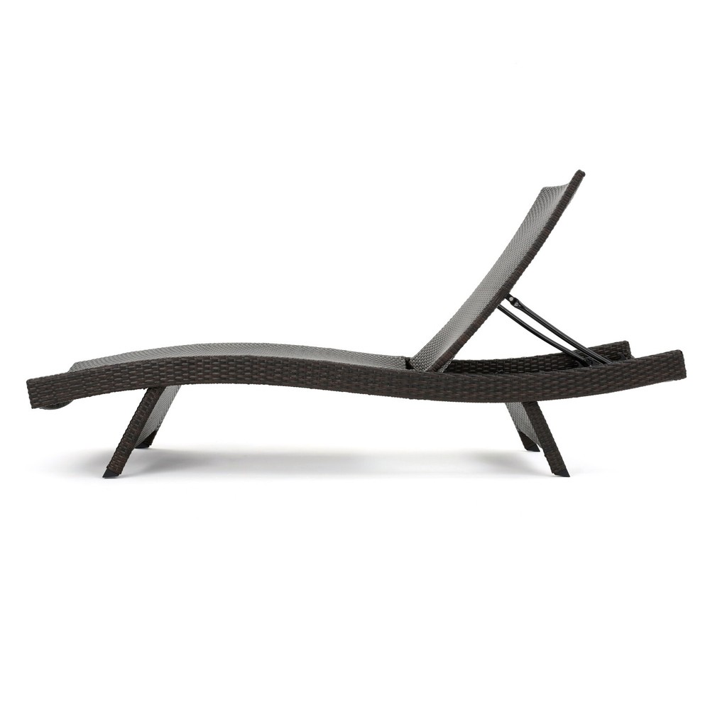 4pc Eliana Wicker Chaise Lounges & Tables Set