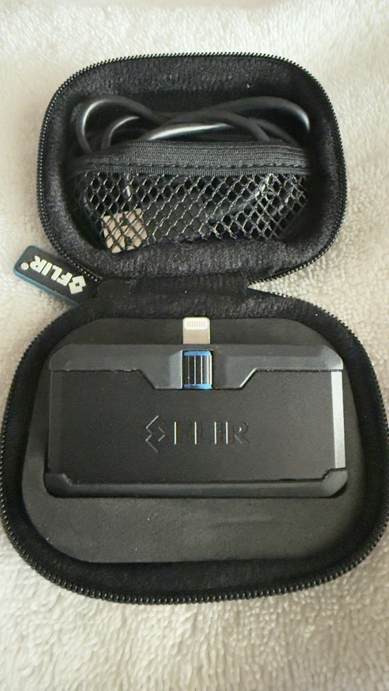FLIR ONE Pro iOS Lightning Thermal Camera Accessory 435-0006-01