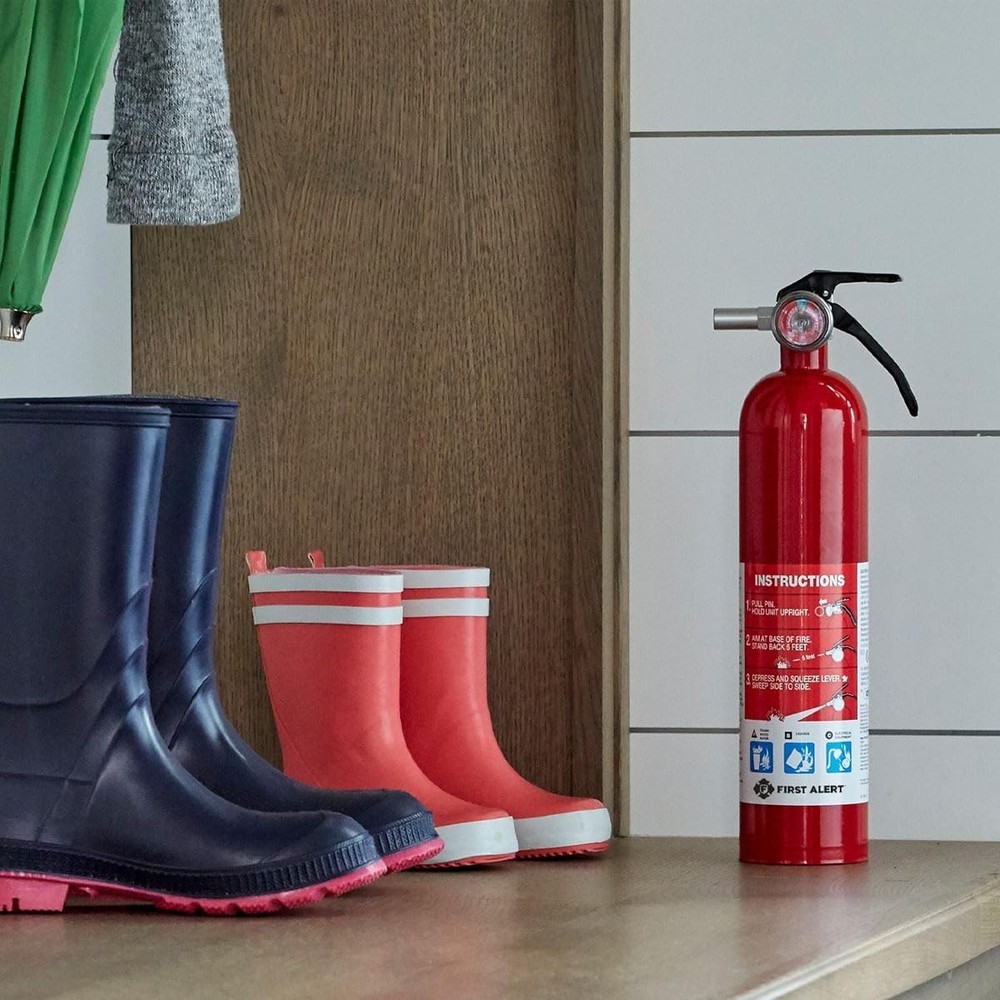 Fire Extinguisher for Home, Standard Rechargeable Compliance Unit Bundle Red