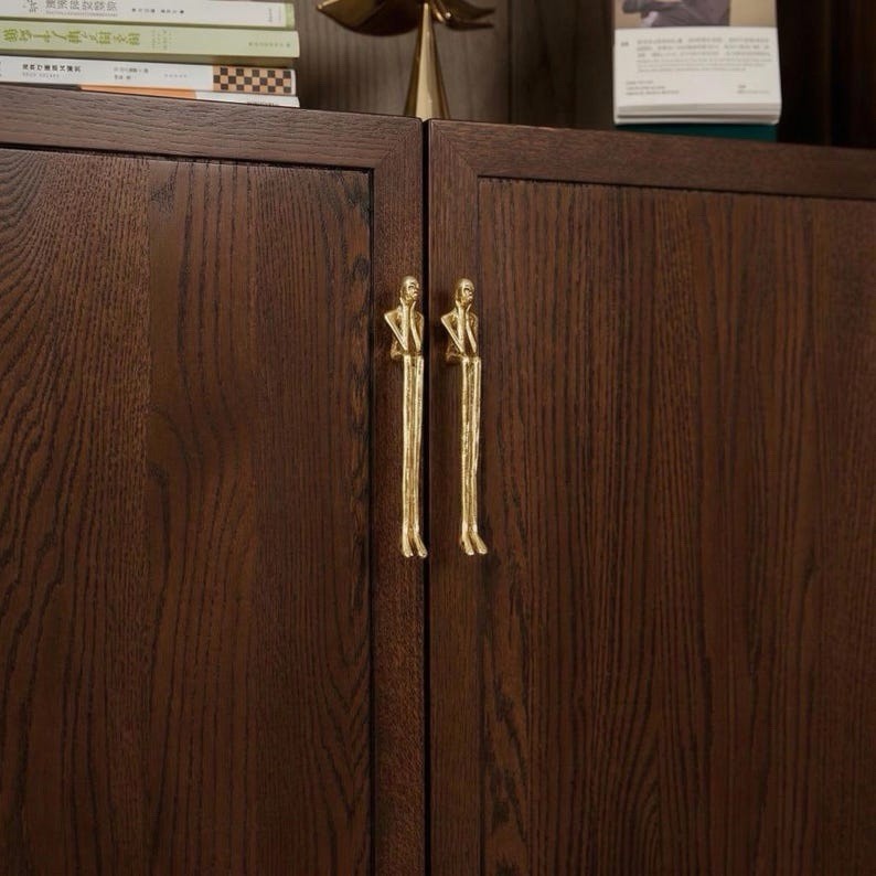 One Piece Brass Thinker Figure Door Pull Handle