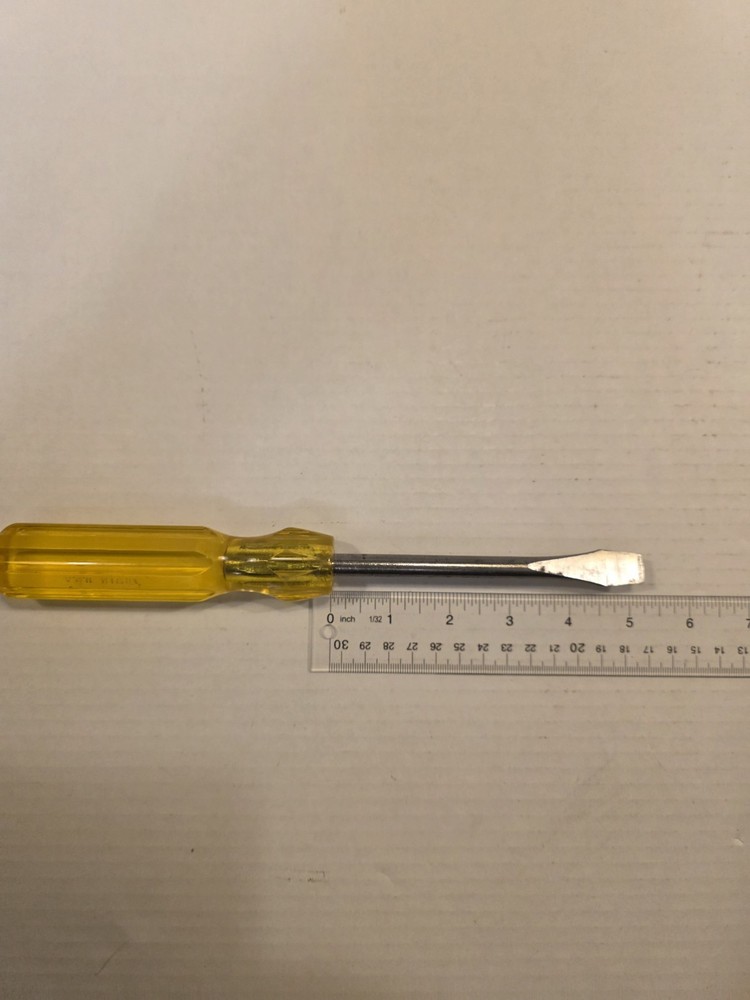 Flat Screwdriver Irwin USA Yellow Handle