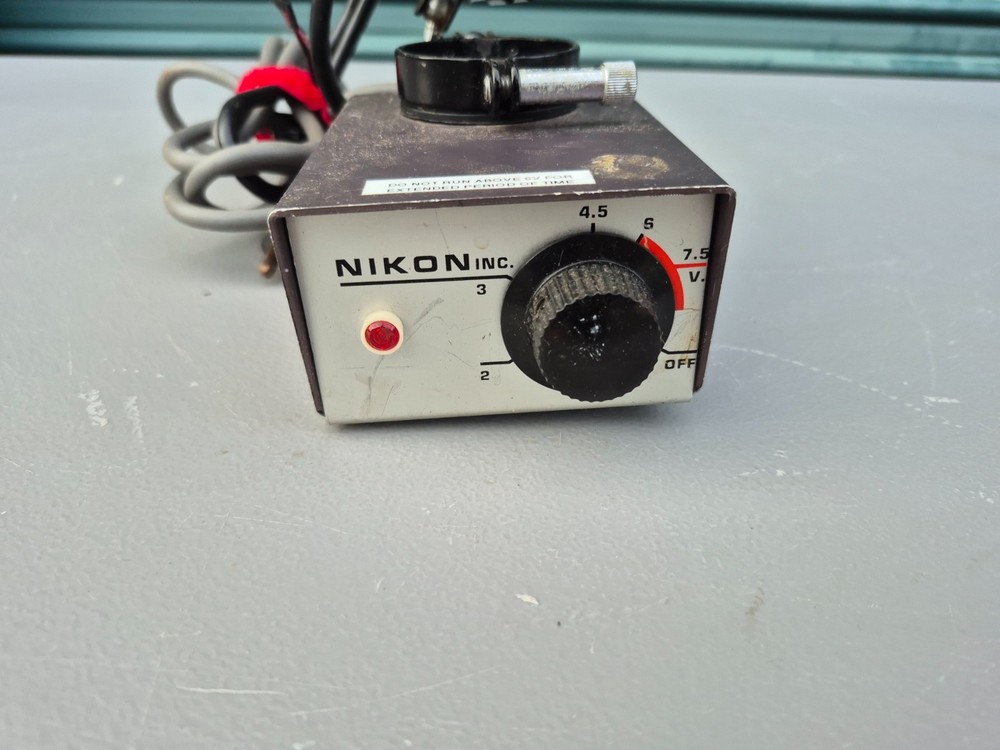 Nikon Solid State Transformer Model 6-20 w/ Lamp Tested