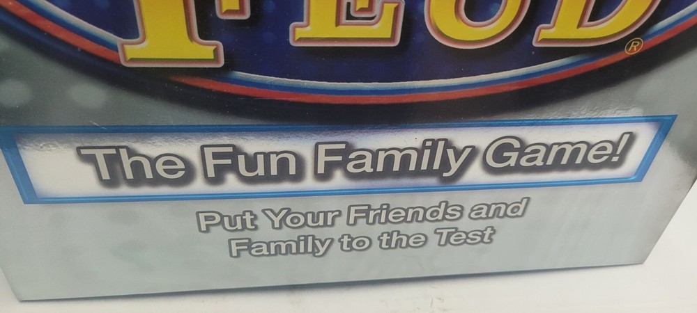 Family Feud Platinum Edition board game ( Complete)