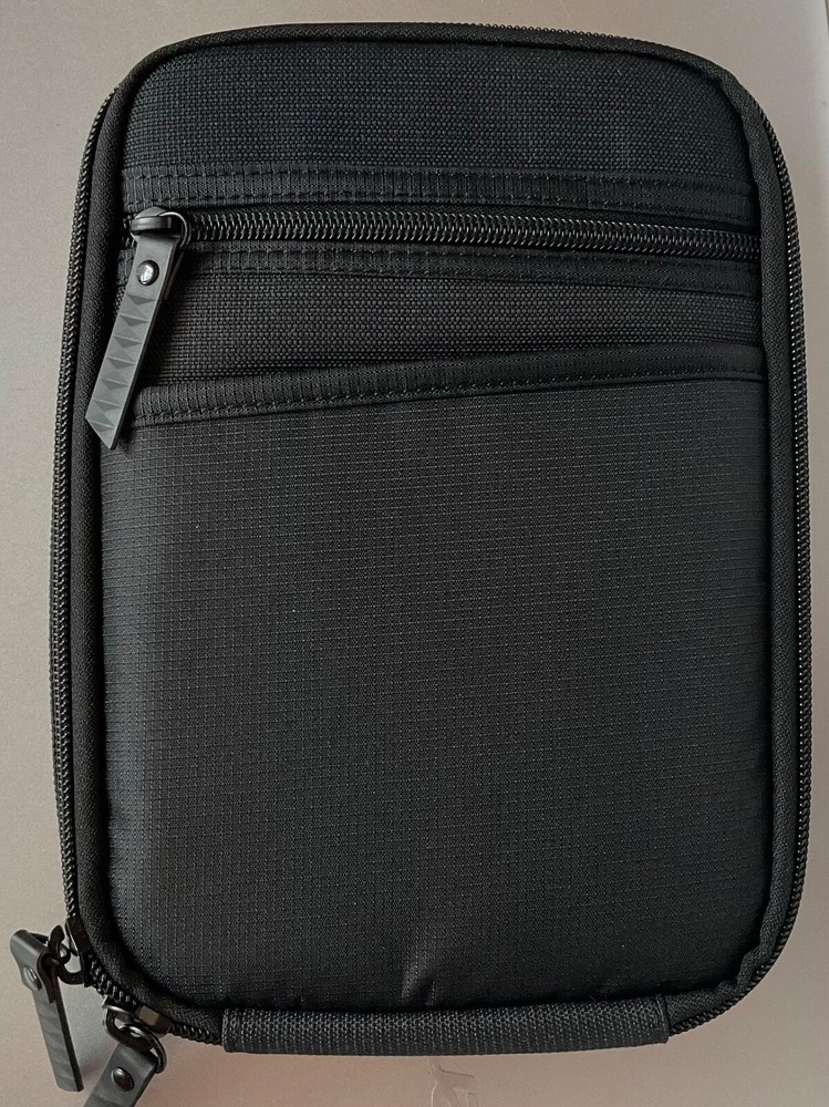 Concealed carry pistol pouch in Black