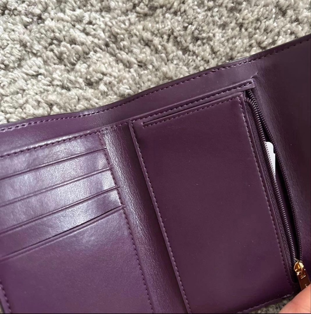 Sale New COACH Tri-Fold Wallet