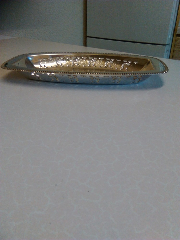 Vintage Silver Plated Rectangular Serving Dish with Pierced Sides (1036)
