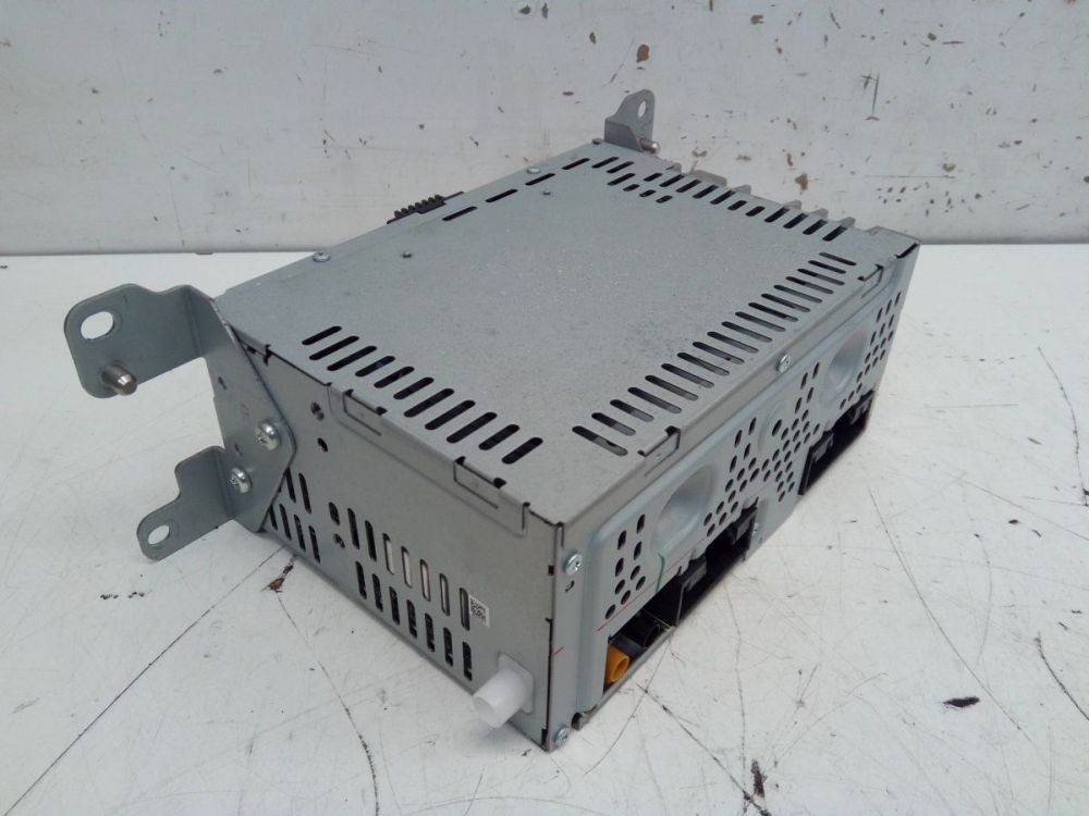 Radio/CD-Wechsler-Kombination Code Not Available! Suitable for Ford Mondeo V