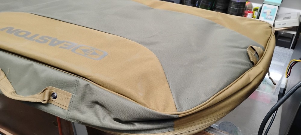 EASTON COMPOUND BOW CARRYING BAG