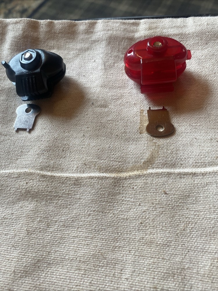 UNIVERSAL TRIGGER LOCK  SMALL POLYMER Nos No Packaging Red And Black Get Both