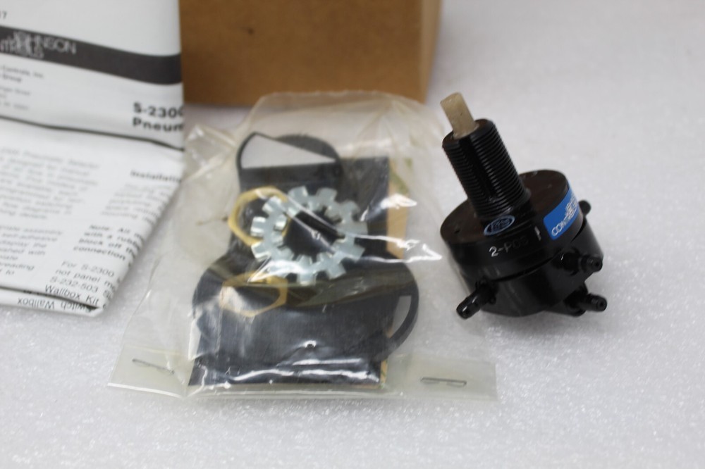 Johnson Controls S-2300-2 Pneumatic Manual Selector Switch, New