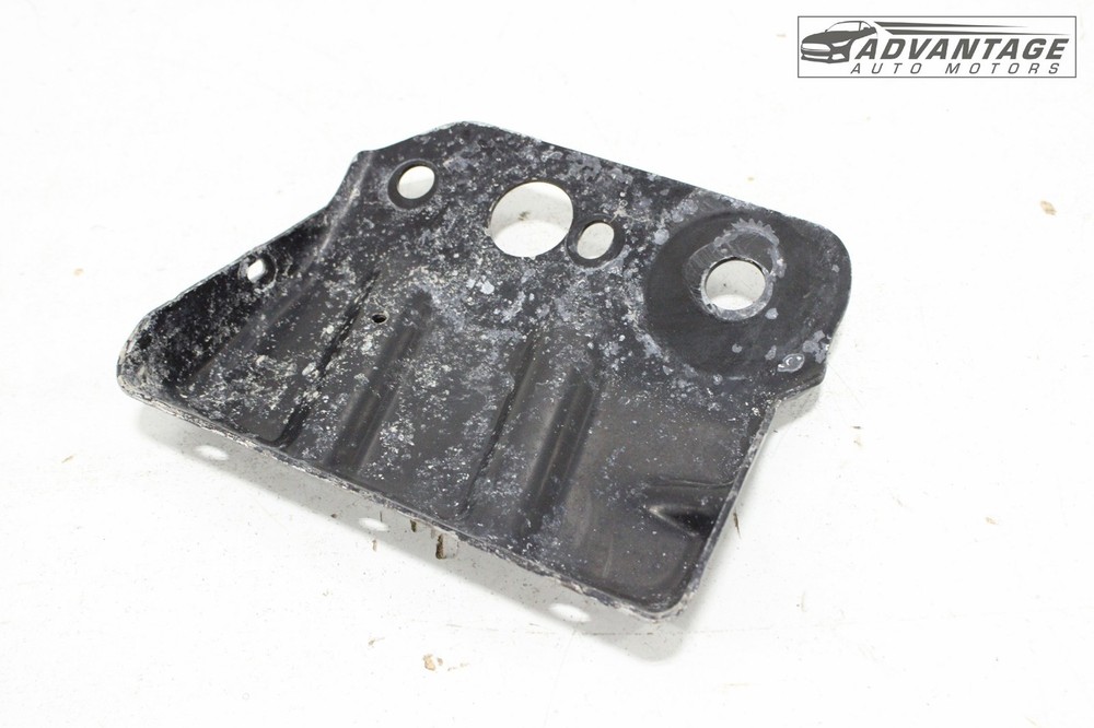 2019-2024 RAM 1500 4WD FRONT LEFT DRIVER SIDE FLOOR PAN BRACKET SUPPORT OEM