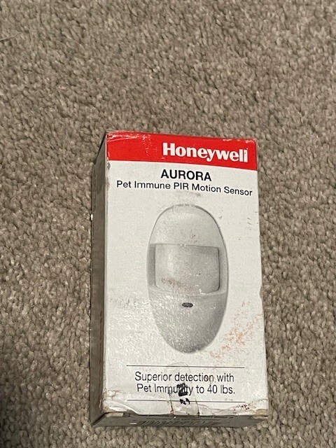 NEW HONEYWELL AURORA PET IMMUNE MOTION SENSOR