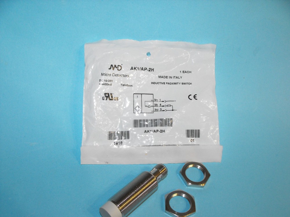 Micro Detectors AK1/AP-2H.Proximity Switch sensor.10-30VDC.NEW