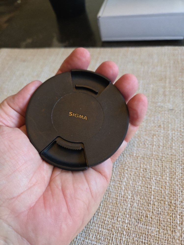 Sigma 77mm Front Lens Cap LCF-77mm III - VG++