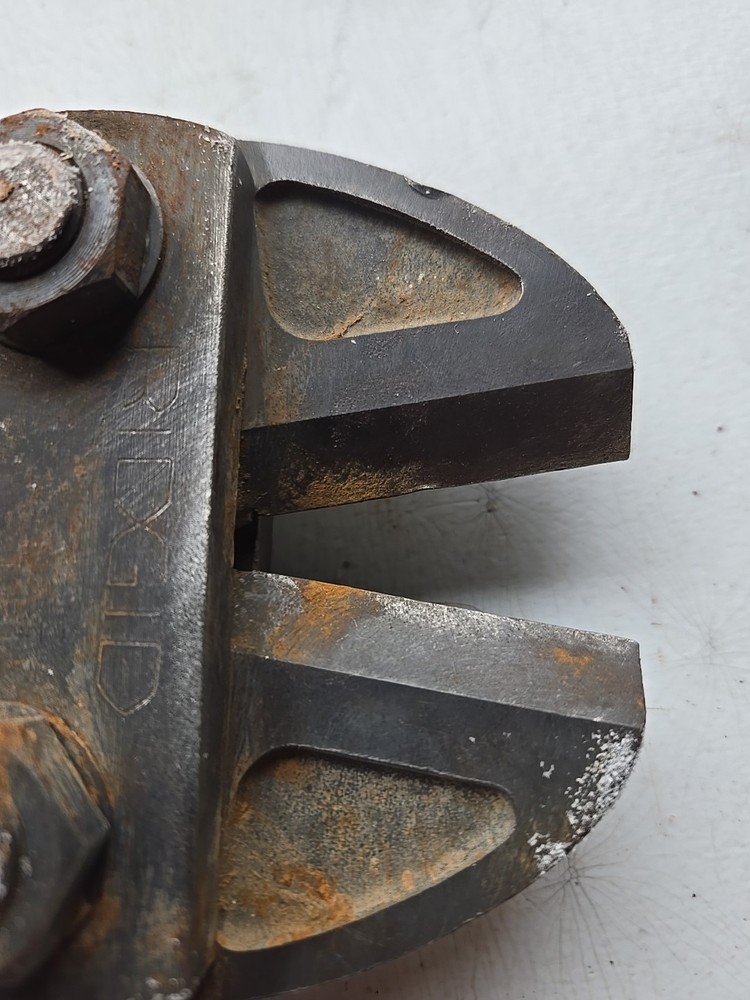 Ridgid S30 Bolt Cutters 30 Inch