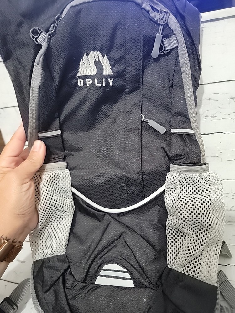 Hydration Pack,Hydration Backpack with 2L Hydration Bladder Lightweight Runni...