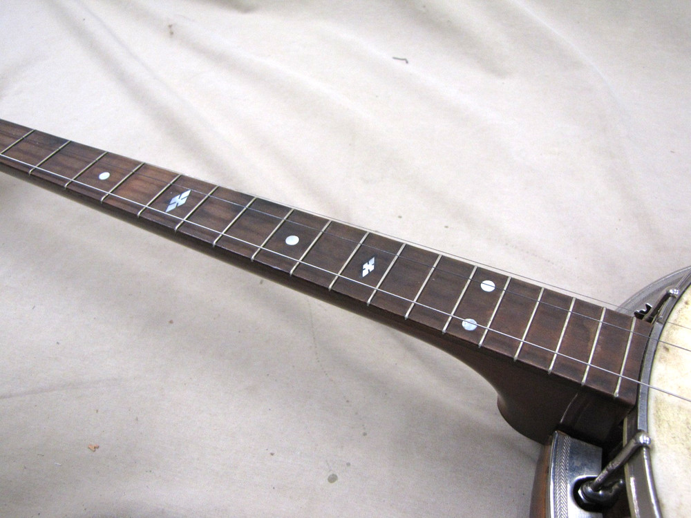 1920-30s Howard Banjo Tenor................Clean........Project