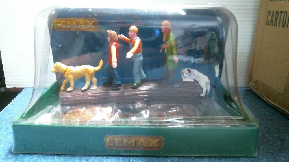 Lemax Village Collection, Forest Procession (93446) FS