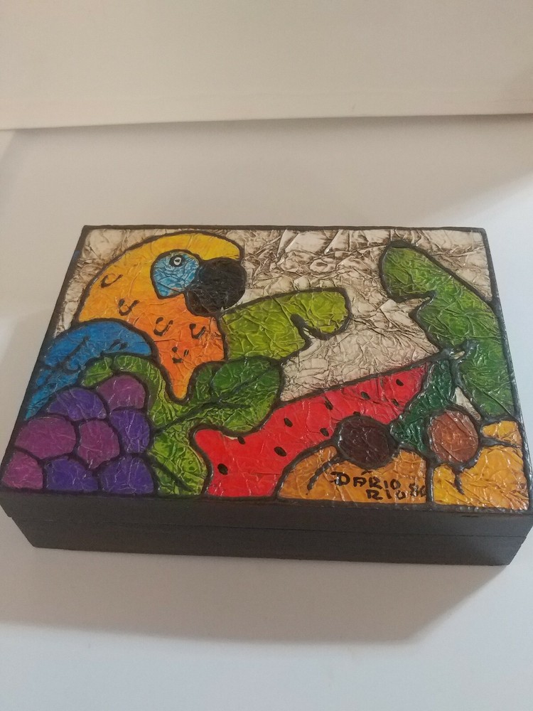 PARROT Hinged Wooden Keepsake Box