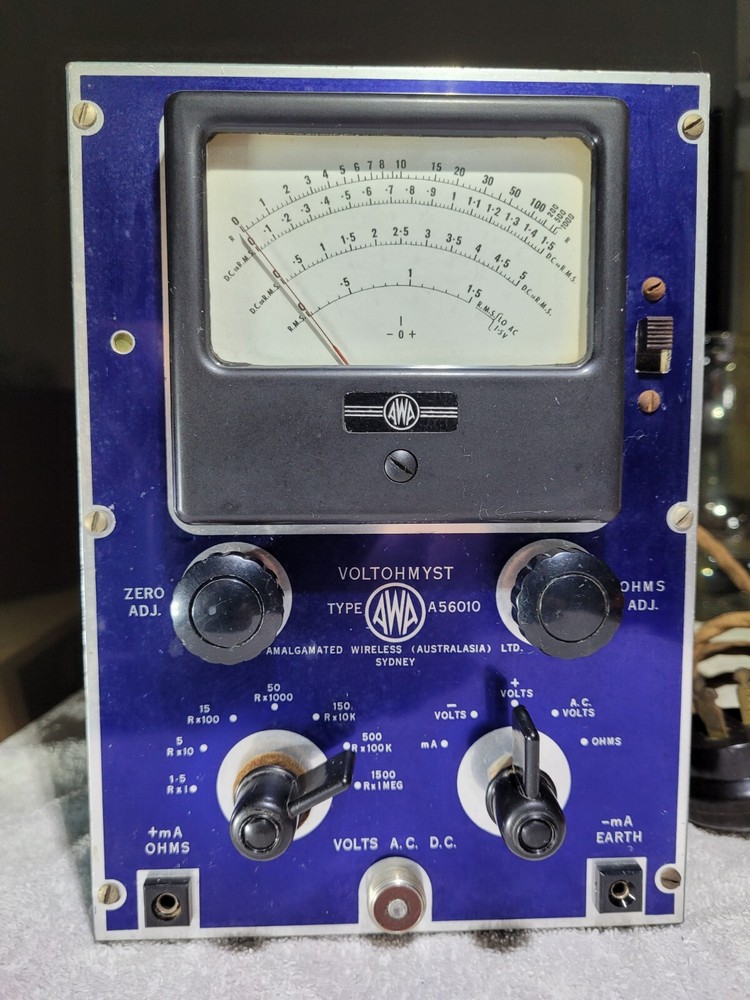 AWA Voltohmyst Type A56010
