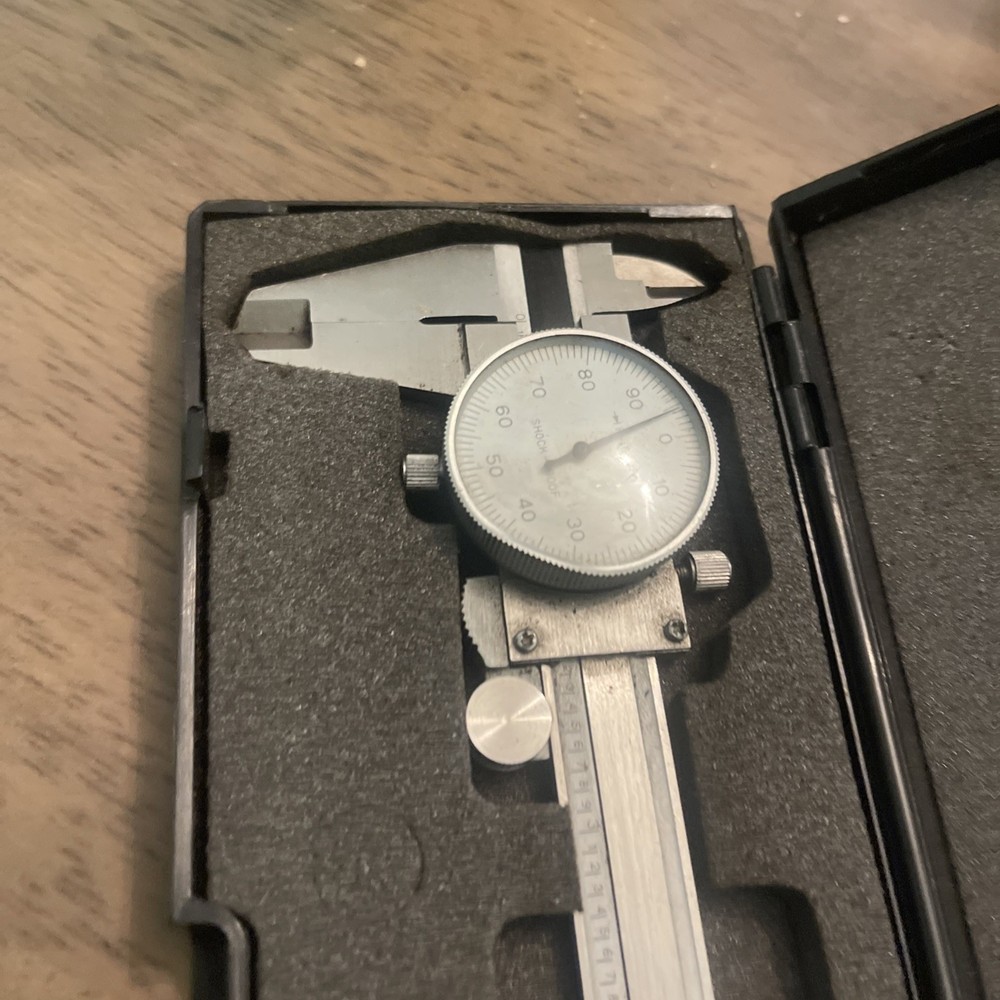 shockproof dial caliper 6 inch In Case
