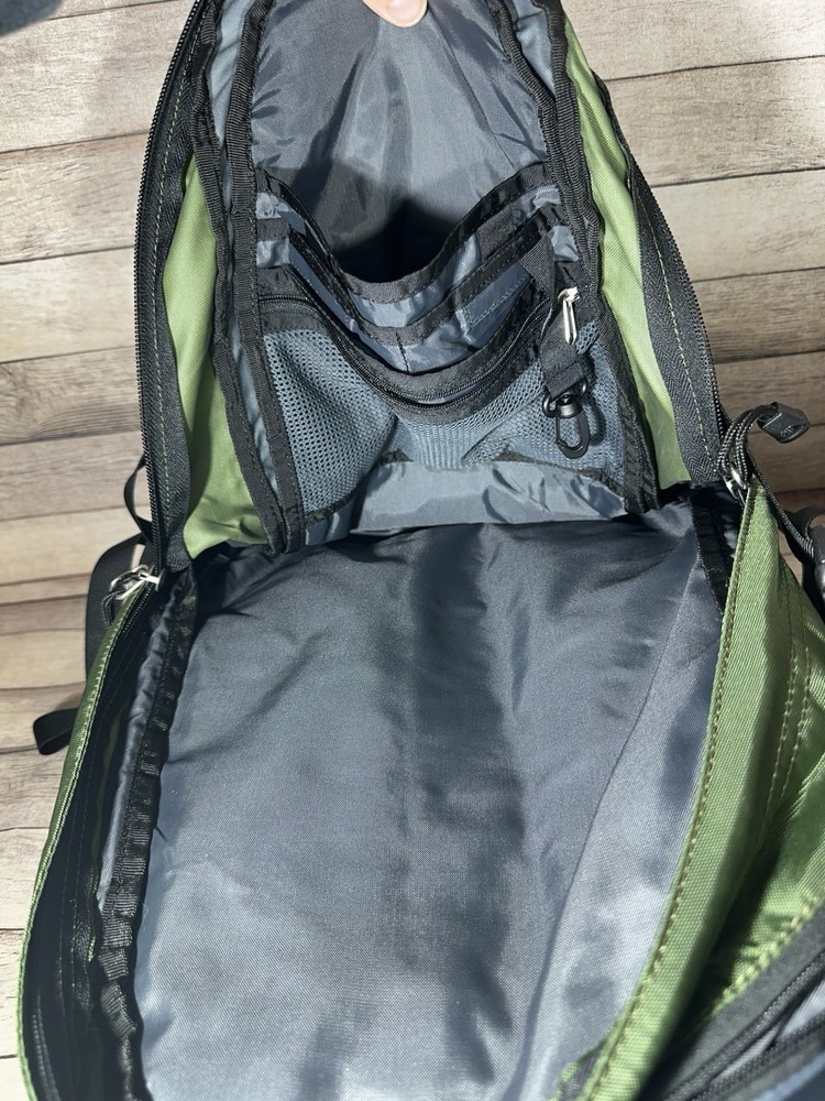 Flight Series ION 20 Backpack Green Multiple Pockets, Hip Belt, Fully Adjustable