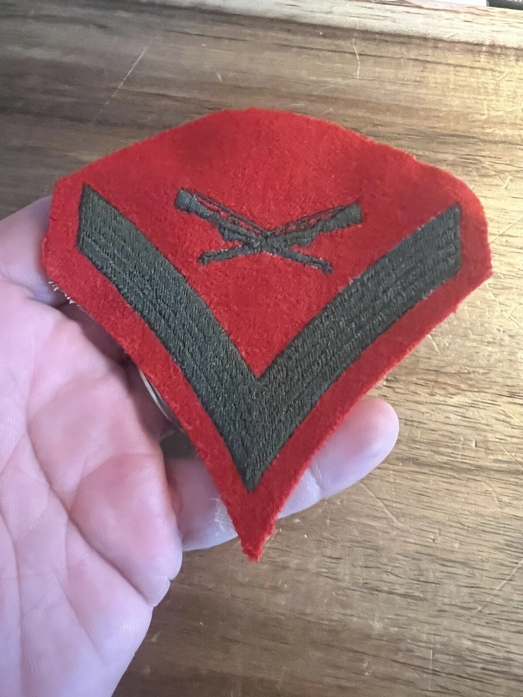 USMC Lance Corporal E-3 Green on Red Embroidered Chevrons
