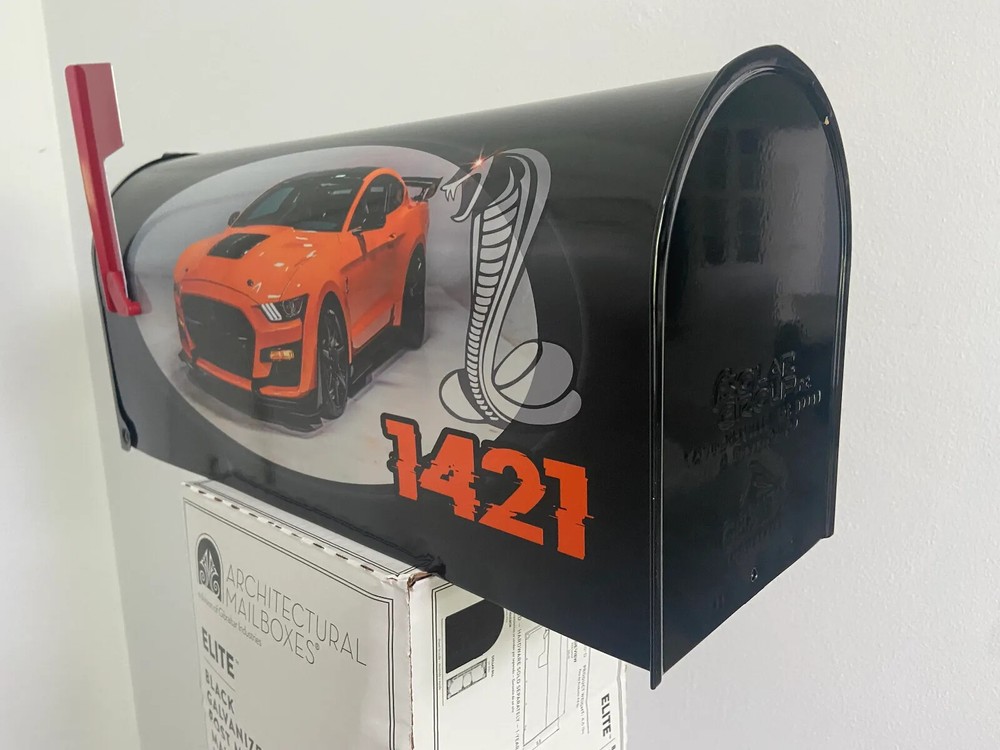 Muscle Car Custom Mailbox - Gift for Dad - Personalized gift for her
