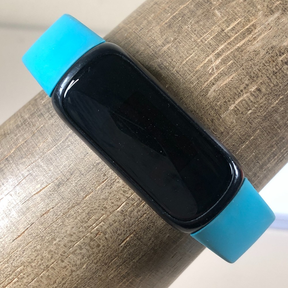 Fitbit Inspire 2 Blue FB424 SMALL Activity Tracker 7 1/4" **With Charger