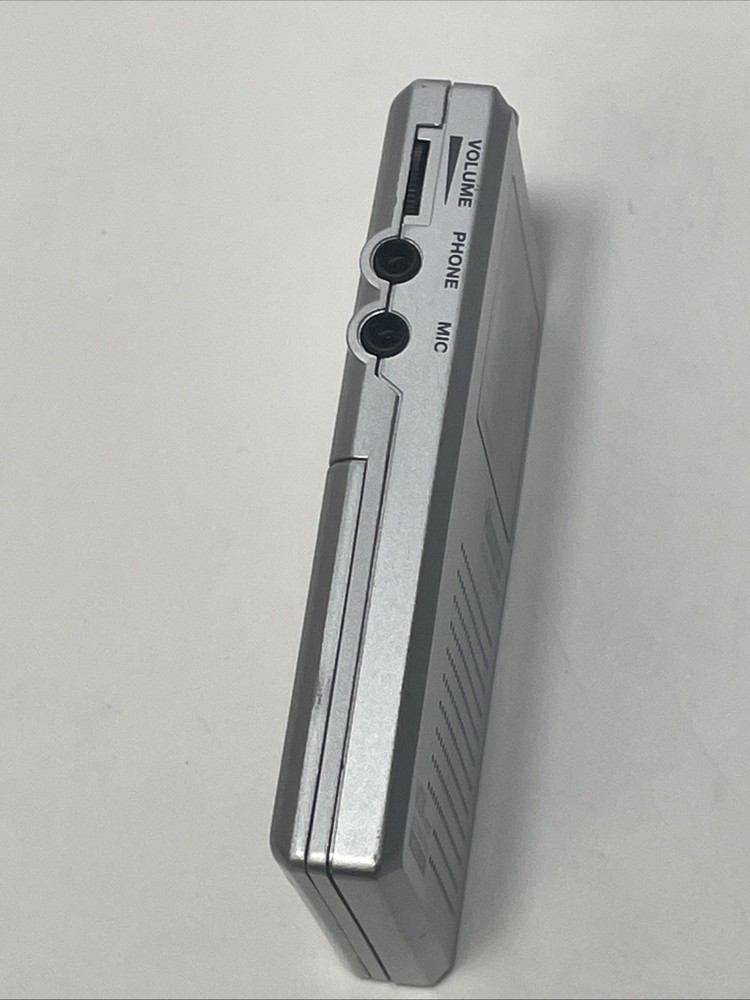 Memorex MB005-04 Handheld Digital Voice Recorder Pre Owned
