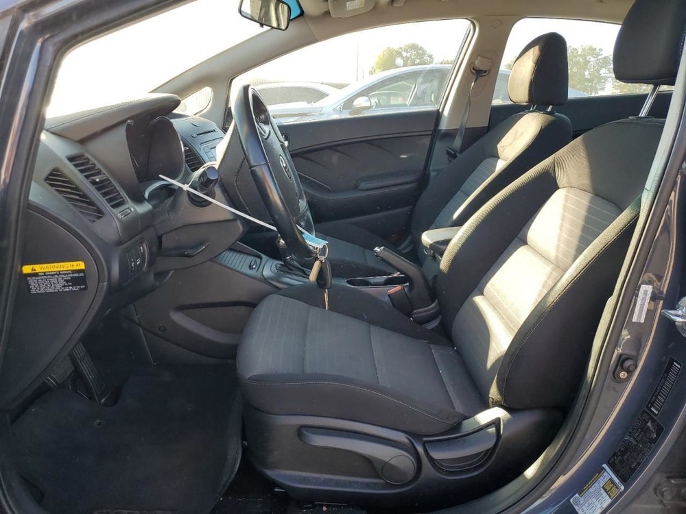 FORTE 2015 Glove Box 4925777